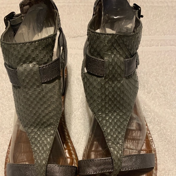 Sam Edelman Grenna Sandals - Picture 4 of 7